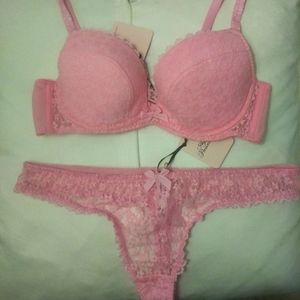 New Agent Provocateur Annie Candy Pink bra panty